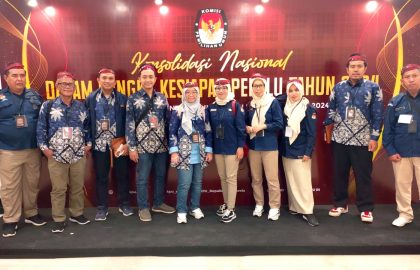 Kebersamaan kami dari KPU Pacitan saat mengikuti Konsolnas di Jakarta.