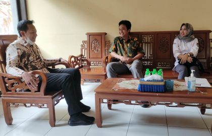Momen ketika saya berkoordinasi mengenai coktas dengan Camat Punung Pudji Haryono.