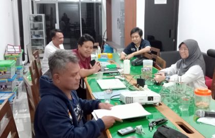 Secara maraton, kami lima orang komisioner merumuskan formasi terbaik yang akan menempati posisi PPS se-Kabupaten Pacitan.