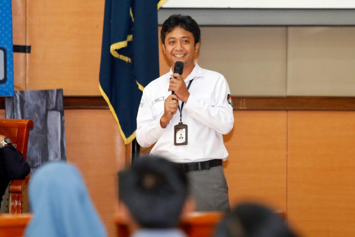 Saya membawakan materi mengenai urgensi media penyiaran dalam sosialisasi Pemilu Serentak Tahun 2024 saat menjadi narasumber GLSP yang digelar KPI Pusat.