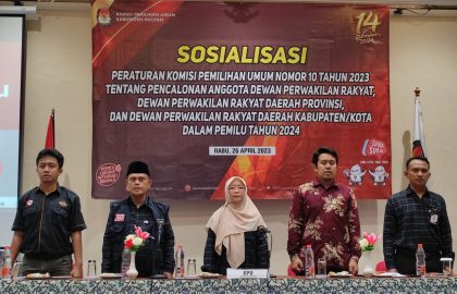 Usai ditetapkan dan diundangkan, KPU Pacitan secara intens melakukan sosialisasi mengenai sejumlah ketentuan dalam PKPU Pencalonan.
