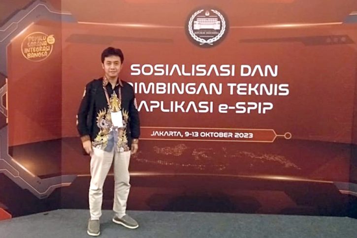 Saya berada di tengah-tengah acara launching SPIP berbasis teknologi di Pullman Hotel Central Park Jakarta.