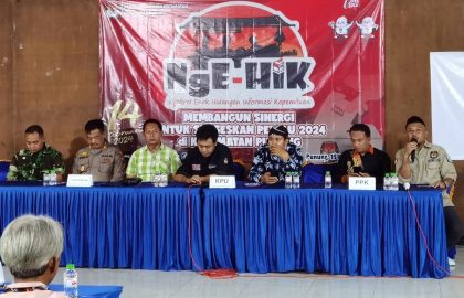 Suasana santai terjadi saat acara nge-HIX yang digelar teman-teman PPK Punung. Sejumlah diskusi mengemuka dalam forum ini.