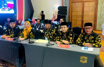 Momen saat kami bersiap membacakan rekapitulasi hasil Pemilu di Kabupaten Pacitan pada tingkat provinsi Jawa Timur.